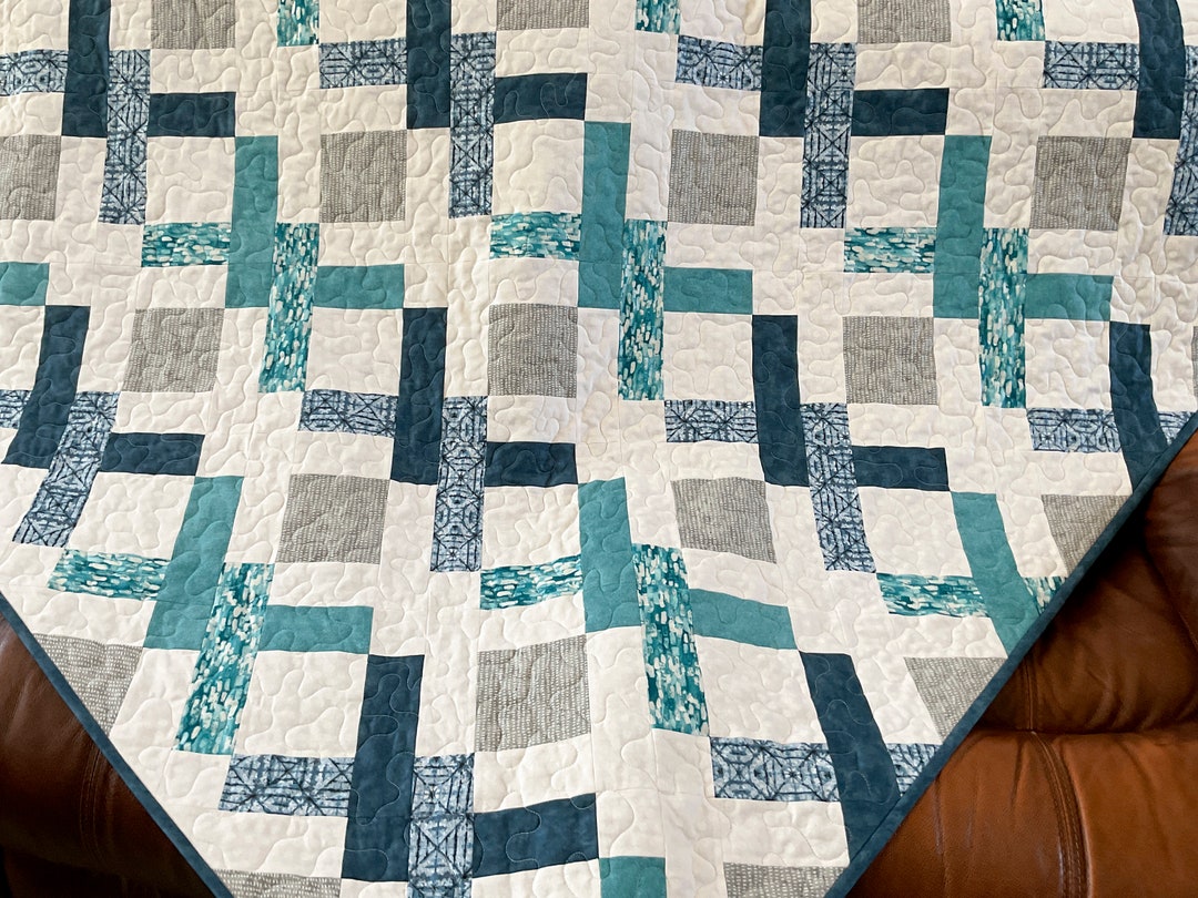 Modern Throw Quilt in Blue and Aqua: Criss Cross Twisted Design - Etsy
