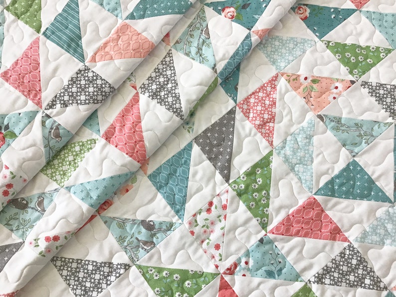 Eyeshadow Quilt Pattern PDF, Modern Quilt Pattern, Baby, Throw, Twin, Queen King, Fat Quarter and Layer Cake Friendly Easy Beginner Quilt image 10