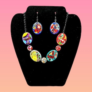 Street art/graffiti inspired necklace/earring set