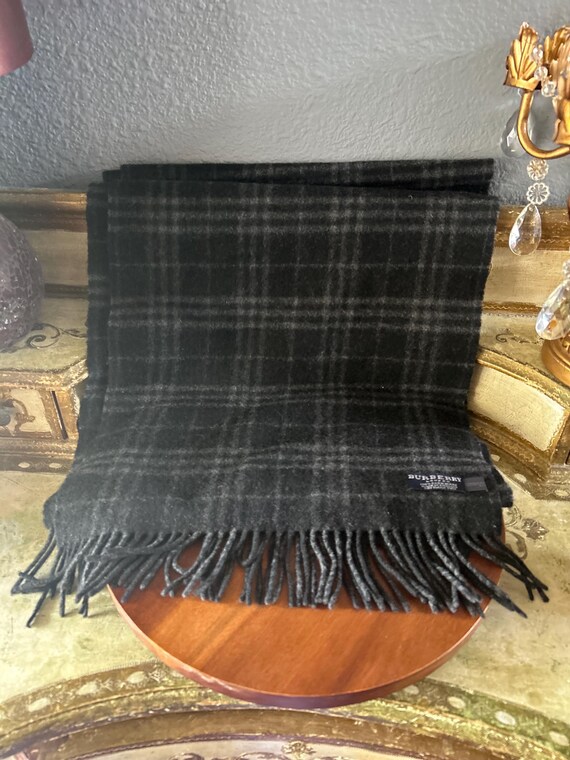 Authentic Vintage Rare Burberry London 100% Cashmere Scarf Made in