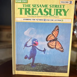 The Sesame Street Treasury-- Vintage 1983 Edition Sesame Street Picture Book Volume 2