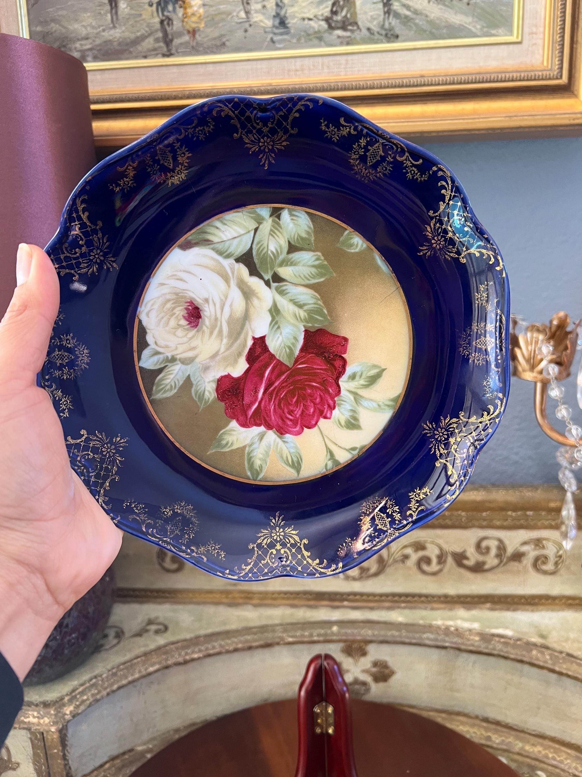 Bavaria Rosenthal Cobalt Blue Salad Plate, Red Roses, Gold