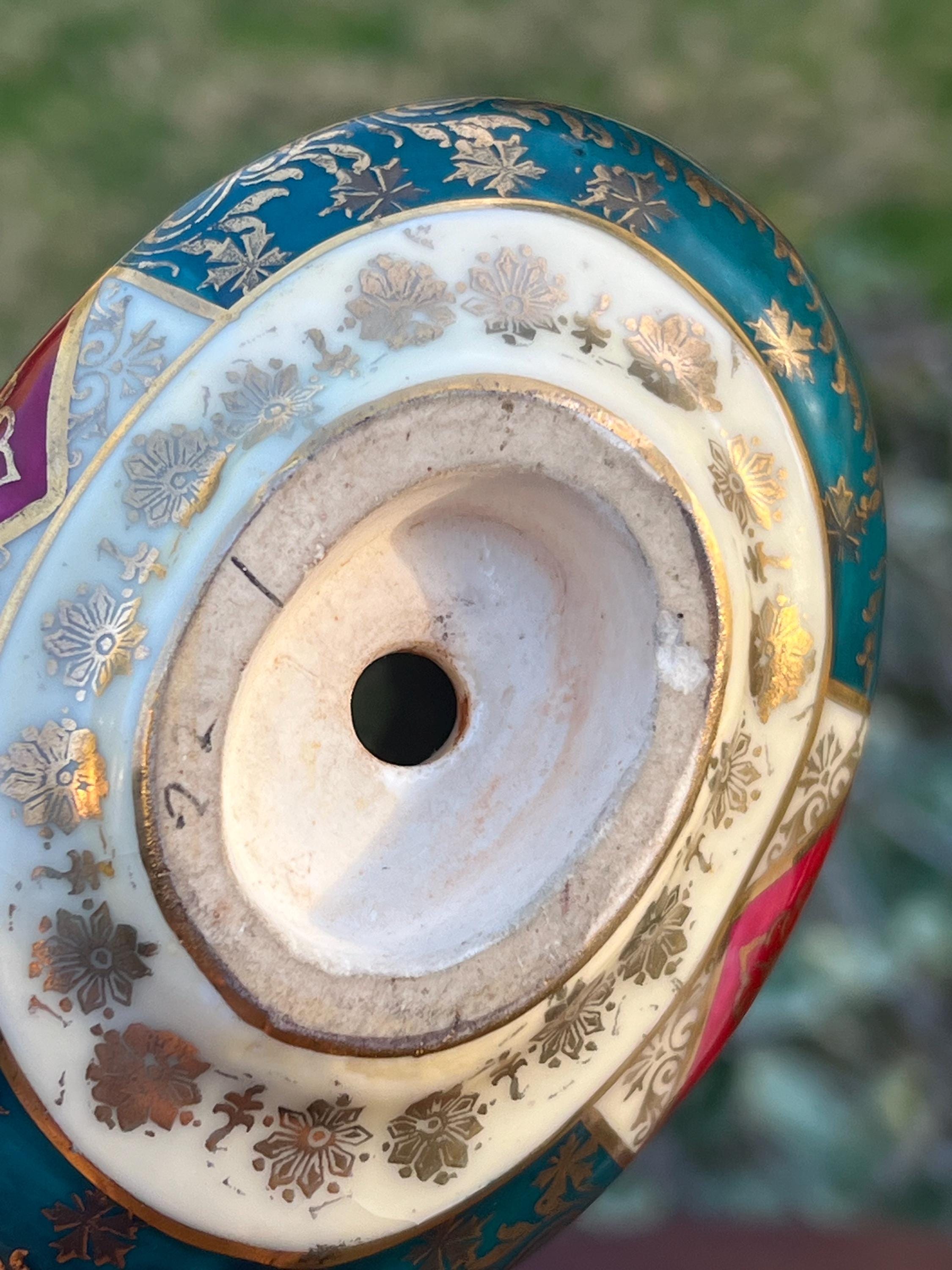 コレクション 8963 Austria taker Vienna Dav-3183 Antique Royal Vienna Austria Vase/urn. Women Dancing and Querubin