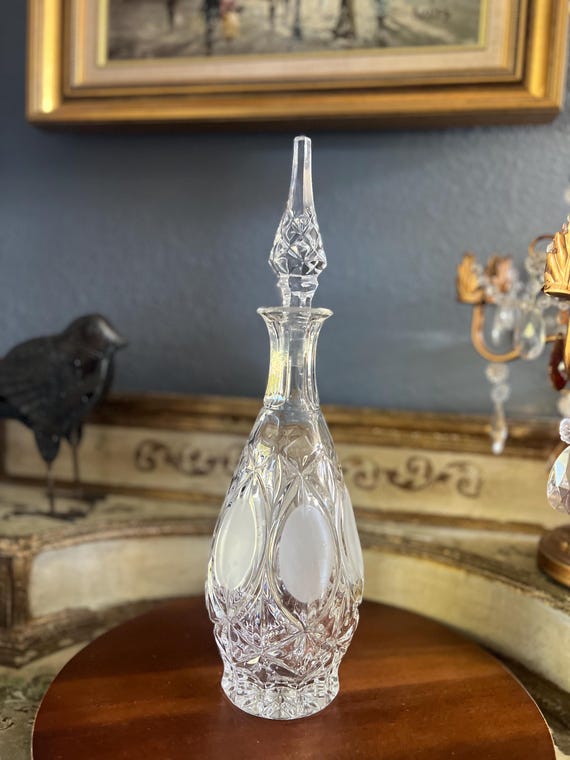 W Germany 776 Princess House Frosted oval Decanter 24% Lead Crystal  15 1/2 in