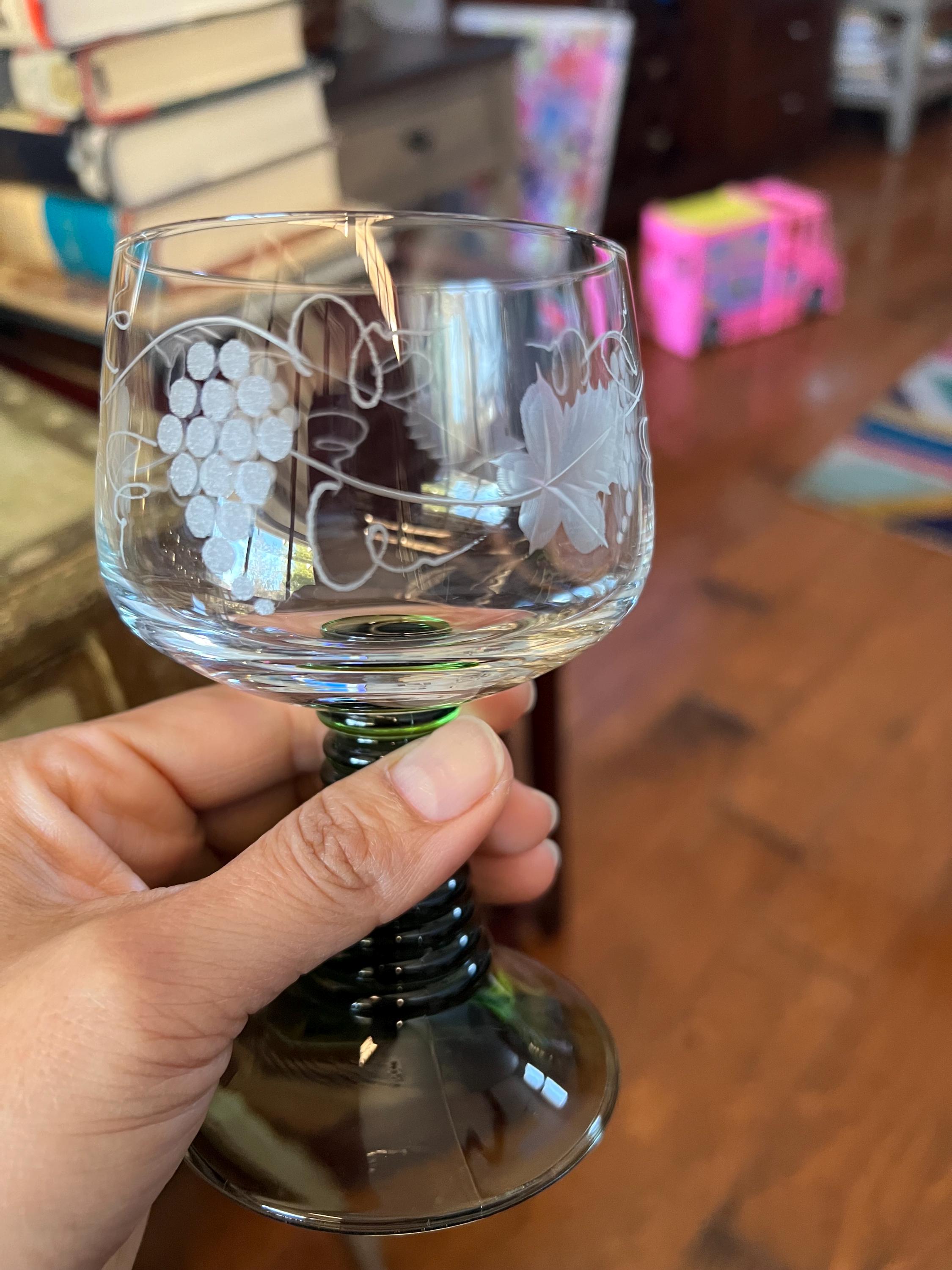 Vintage Bockling Green Glass, 22K Gold Etched Floral Wine Glass  display picture 1
