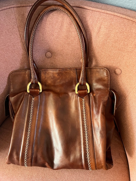 Genuine, Nicoli, Italy distressed leather tote han