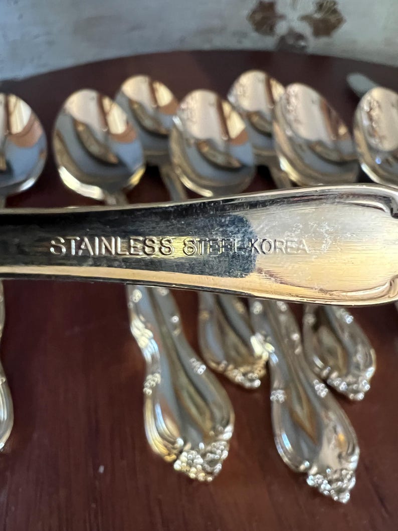 Vintage Retroneu Korea Floral, Stainless-steel, gold-plated stainless-steel cutlery. Elegant, chic and sleek. image 11