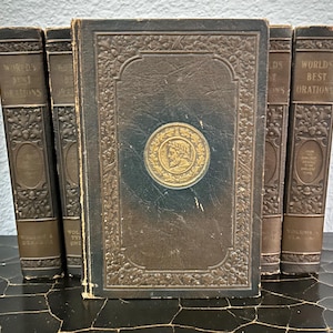 Le migliori orazioni del mondo - Raro volume antico del 1923, edizione rivista, copertina rigida, con stampa a rilievo, di Ferd. P. Kaiser Publishing Co. 8/10 Completo