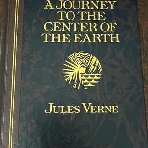 Jules Verne, Viaggio al centro della Terra. Stampa del 1992. Ottime condizioni. Copertina rigida. 9,5x6 pollici.