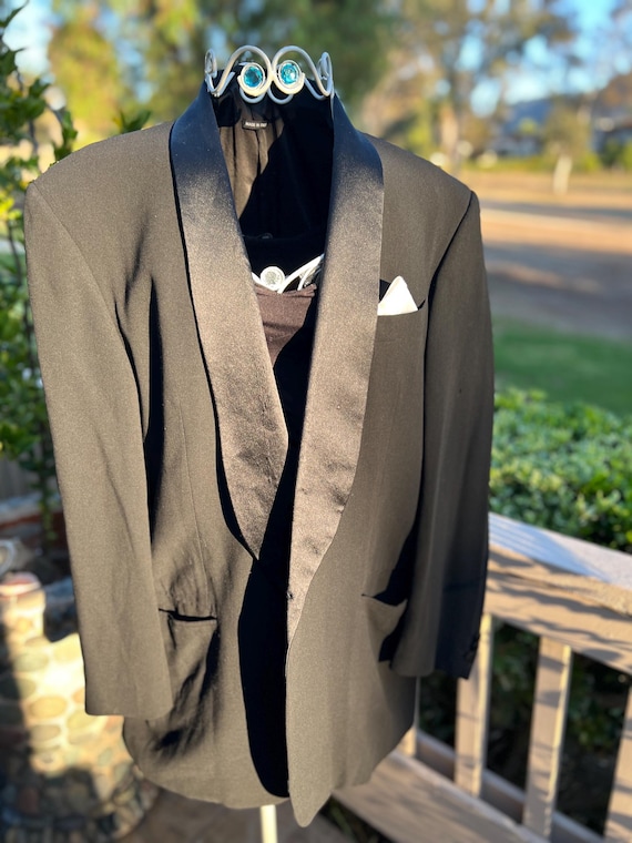Giorgio Armani a Milano Borgo Nuovo Men's Tuxedo Jacket, Wool and