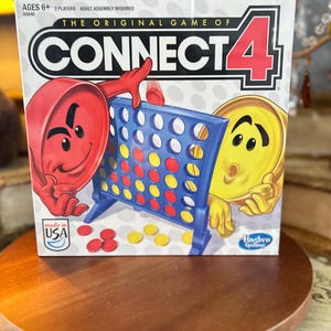 Vintage board game Connect 4 game. New in box. 2013 edition. For kids 6 plus. 10.x10.5 inches.