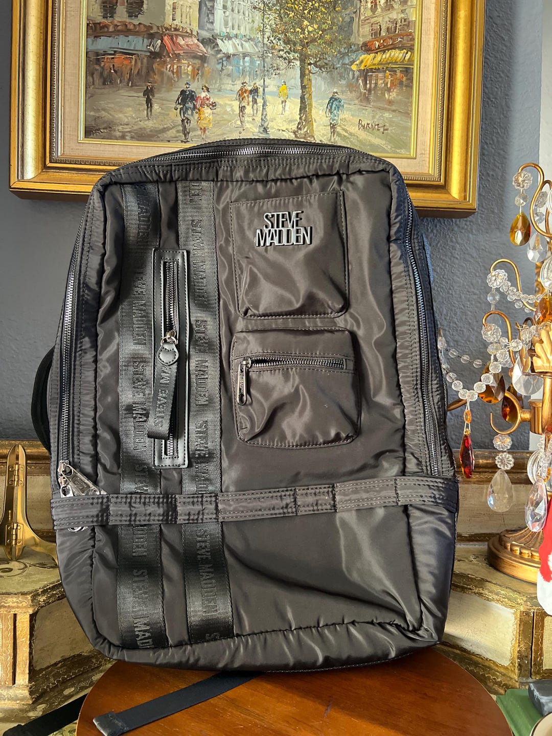 Steve Madden Large 20 display picture 1