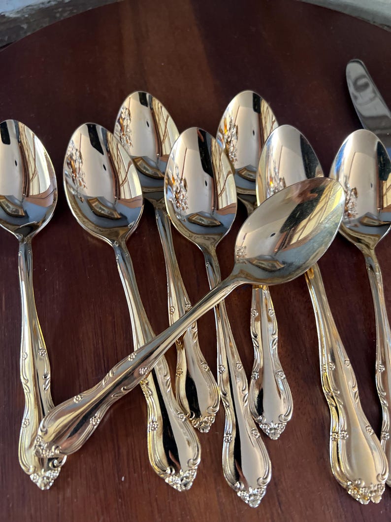 Vintage Retroneu Korea Floral, Stainless-steel, gold-plated stainless-steel cutlery. Elegant, chic and sleek. image 15