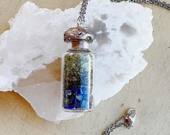 Lapis Lazuli Crystal Spell Jar Necklace - Intention Jar Pendant for Intuition and Perception