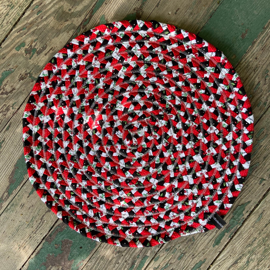 15 Red, Black and White Table Mat Centerpiece Etsy