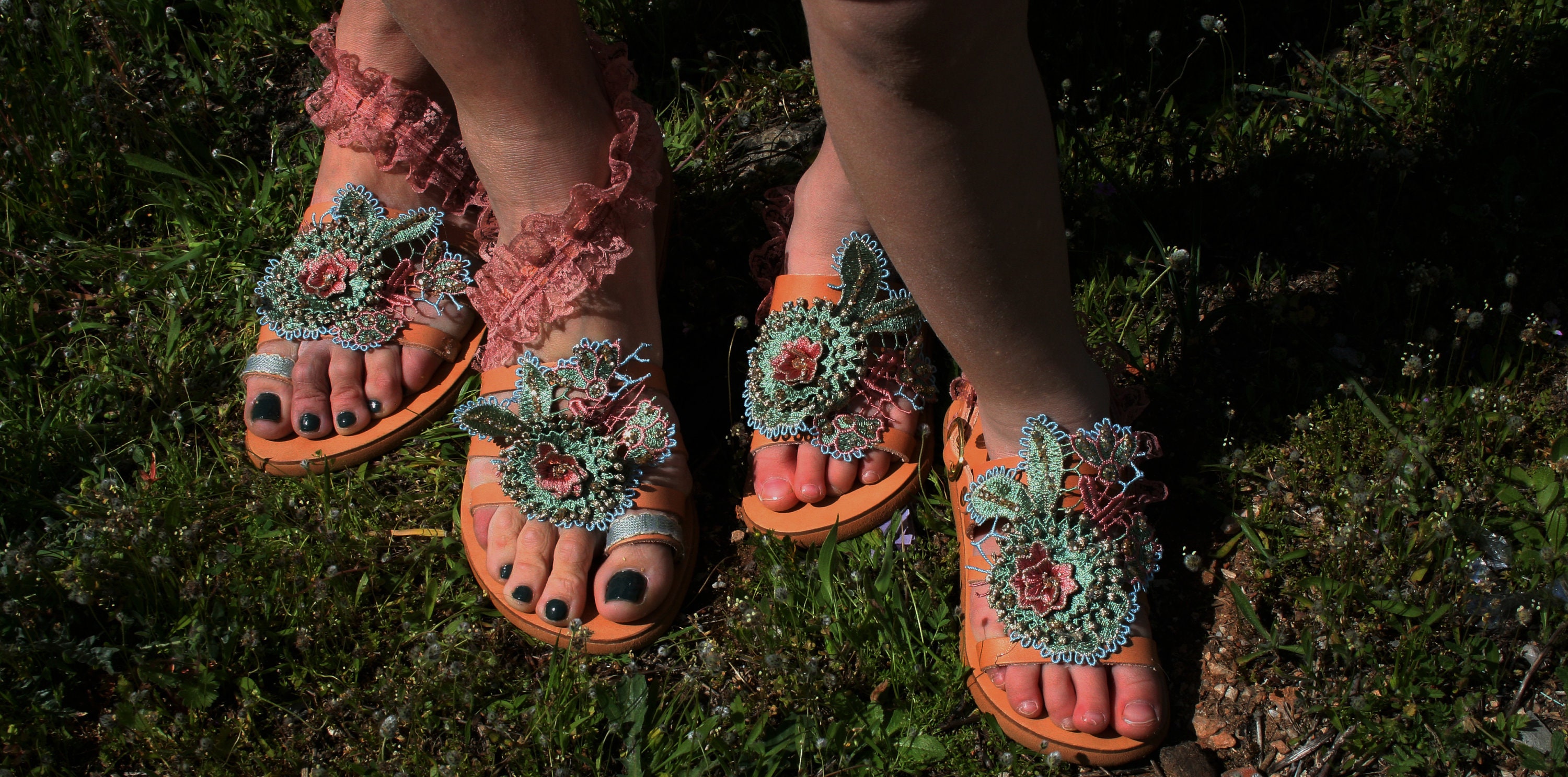 Matching sandals for mom and daughter hot sale