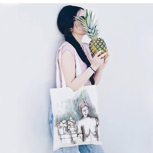 Venus statue tote bag, Reusable Eco Beach Shopper Bag. image 4