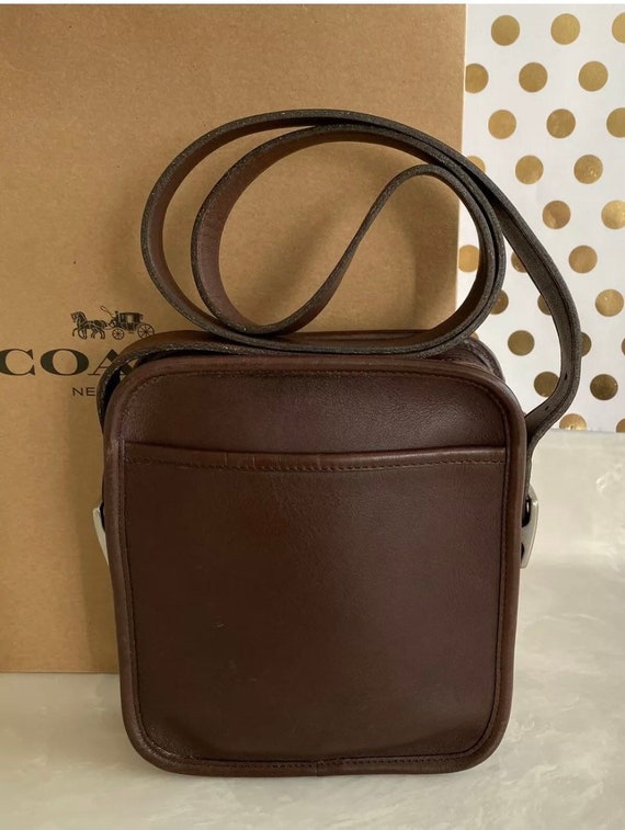 Coach Vintage Unisex Mahogany Brown Leather Double Zip Camera 