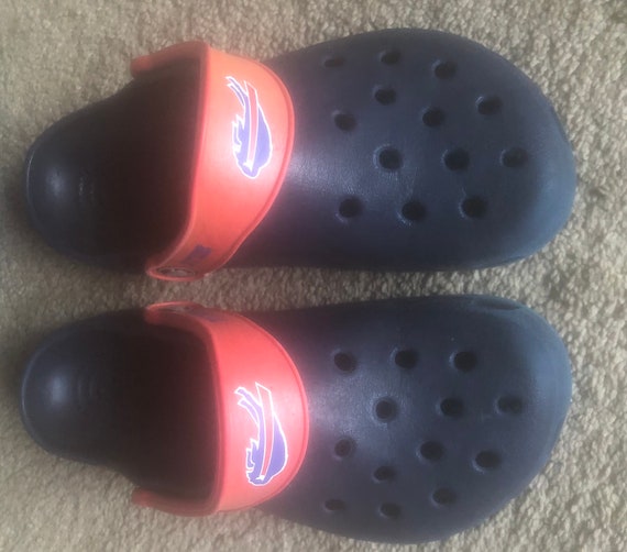 buffalo bills crocs