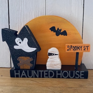 Handmade Mini Halloween Haunted House Decor: Mummy Decoration