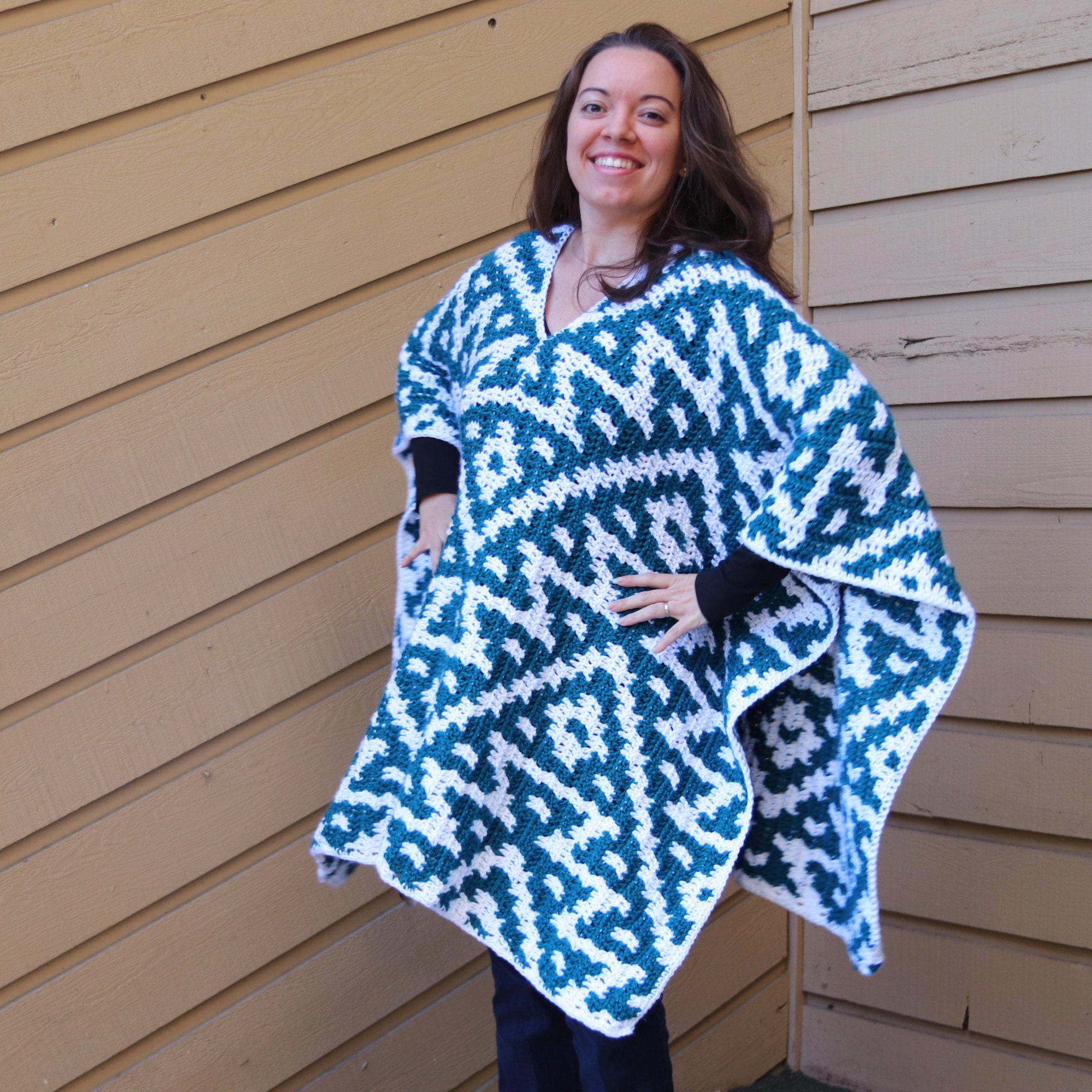 SaphiRose Kids Rain Poncho - Lightweight Waterproof Jacket