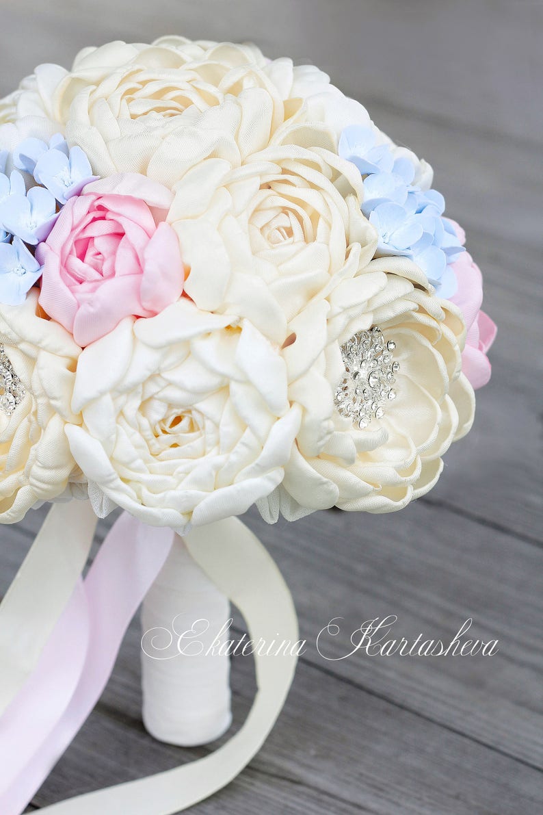 ivory Polymer clay bouquet hydrangea pink Unique Fabric Flower Bridal Bouquet Wedding Brooch bouquet blue peony