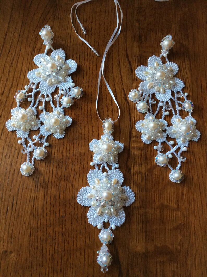 Romantic Bridal Mystery of the Snow Flowers Necklace/Pendant Etsy