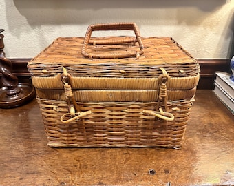 Vintage Natural Wicker sewing case Luggage Case