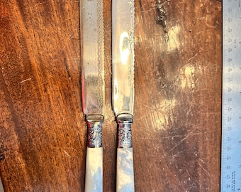 Antique Mother of Pearl knife Mismatched set of 2