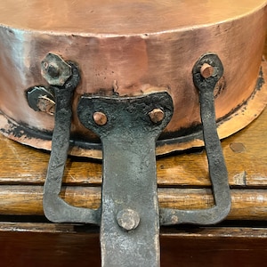 Antique Copper Skillet Pan