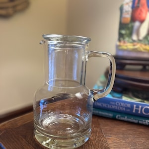 glass Carafe with handle