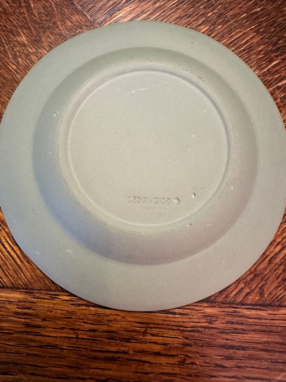 Wedgwood Jasperware Green and White trinket dish … - image 4