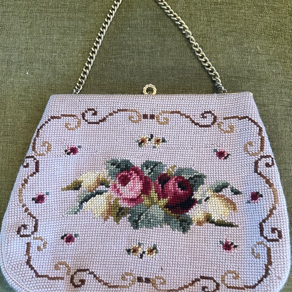 Monedero bordado