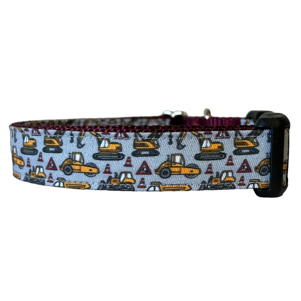 Dog Collar, Bull Dozer, Dump Truck, Construction Dog Collar, Maroon Nylon, Heavy Equiptment