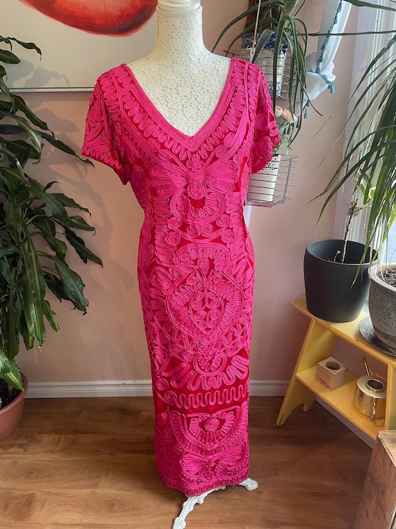 Fuschia and Red Ornate Embroidered Fit & Flare Midi Dress Size 16 - Etsy  Canada