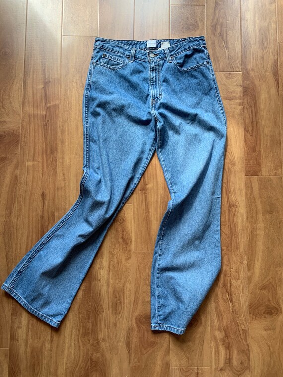 light medium wash jeans