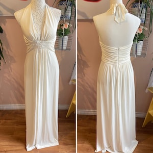 Classy Off White Halter Neck Gown Evening Dress Small Medium