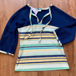 Vintage 1970&#39;s Blue & Green Psychedelic Spacedye Top Size Medium