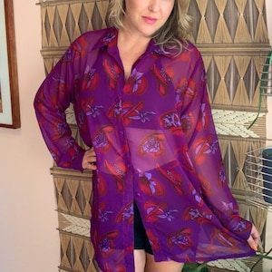 Purple & Red Fancy Hat Print ‘Fashion Blvd’ Sheer Blouse Size XL