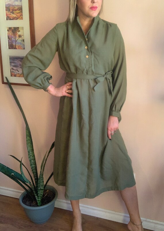 Army Green 'the 1300 Collection - Holt Renfrew' Belted Vintage Shift Dress  Medium - Etsy