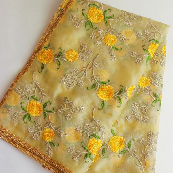 Ilo Yellow Dupatta