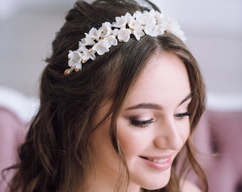 ELENA bridal headband with flowers / wedding headpiece / bespoke accessories