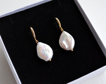 Earrings BELLA with freshwater pearls, bridal earrings, wedding pearl accessories