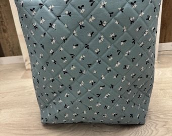 Quilted Fabric Totes Bag w/fabric covered nylon straps