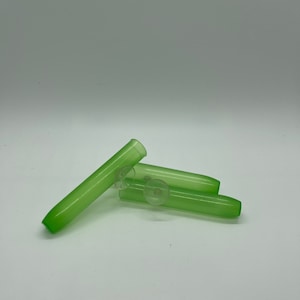 Micro gecko egg laying tube