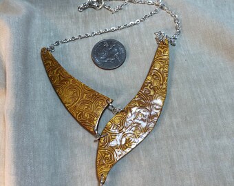 Golden Swoop Necklace,