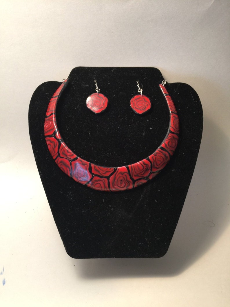 Black and red rose choaker and earing set image 1