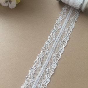 Lace ribbon white image 3