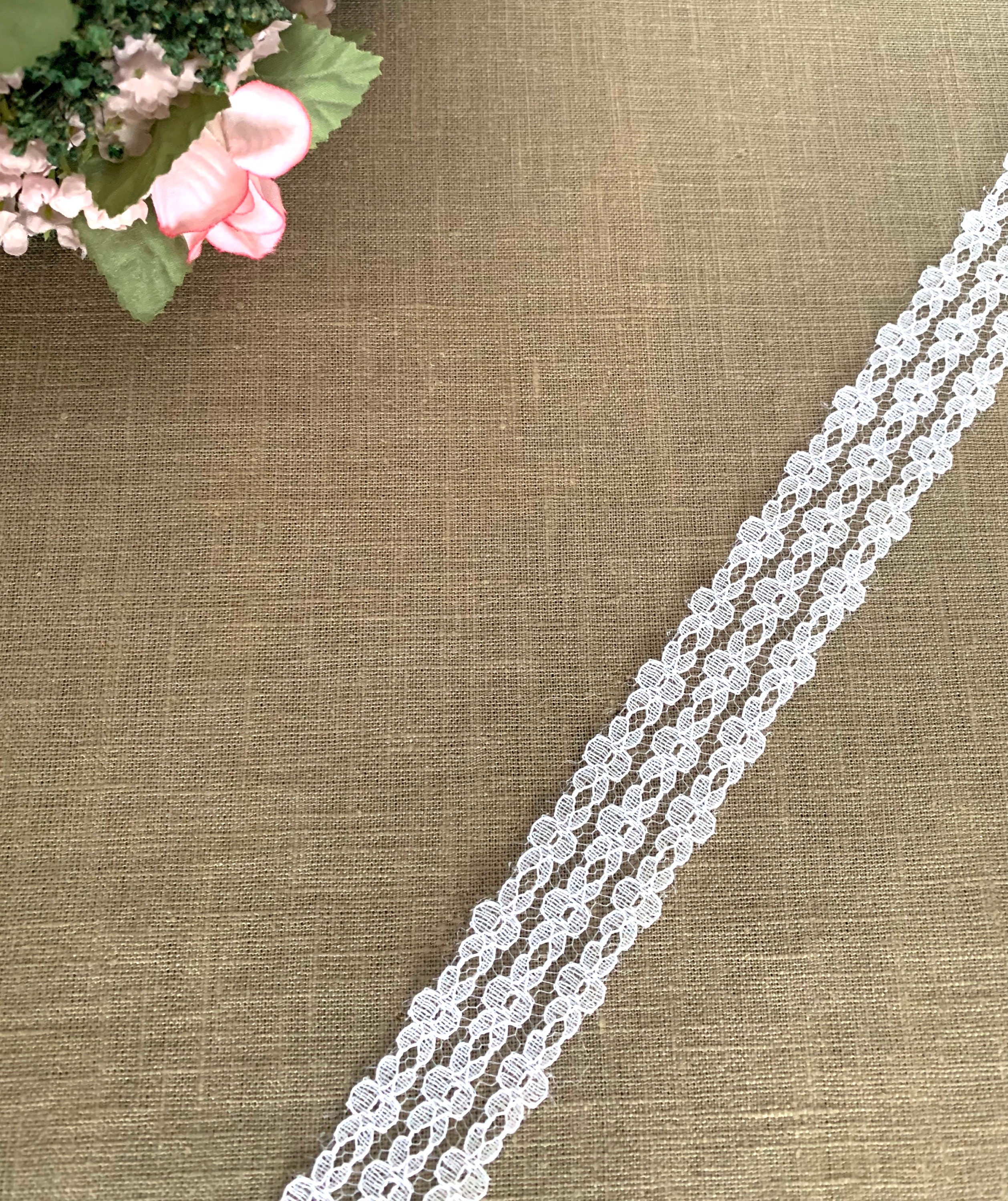 WANYI Spitzenband Weiß 3cm Breit - Spitzenborte Zum Nähen Und Basteln