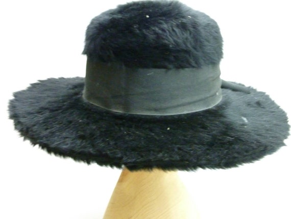 Antique Black Edwardian Angora Fur Hat with Ribbo… - image 3